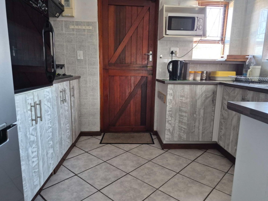 3 Bedroom Property for Sale in Kabega Park Eastern Cape